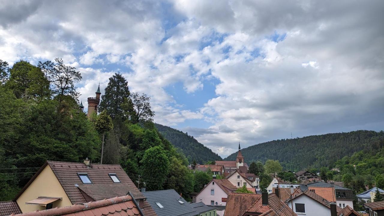 Wolkenfrei - Ankommen Und Zuhause Fuehlen - Apart-Vl Bad Liebenzell Exterior foto